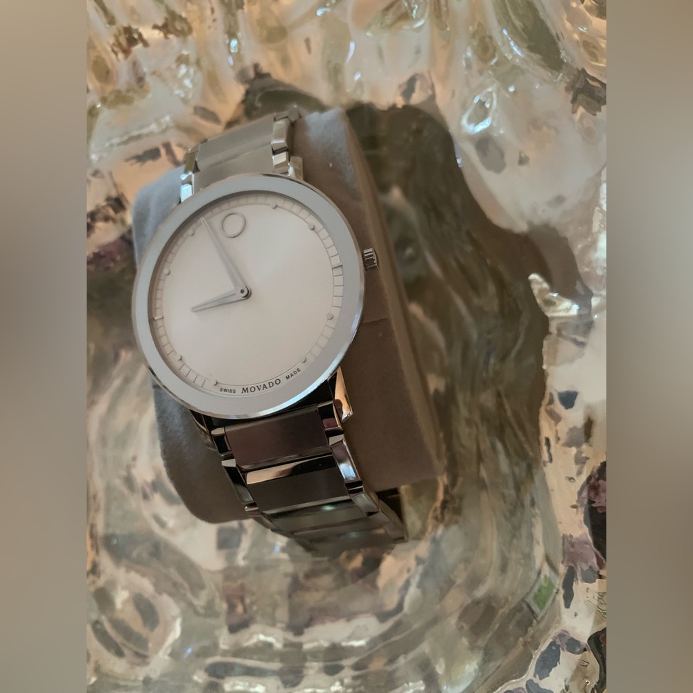 MOVADO - Picture 5 of 9